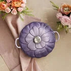 Le Creuset Online Signature Petal Braiser - Signature Petal Braiser - Image 36