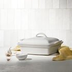 Le Creuset Online Heritage Shallow Square Casserole - Heritage Shallow Square Casserole - Image 20