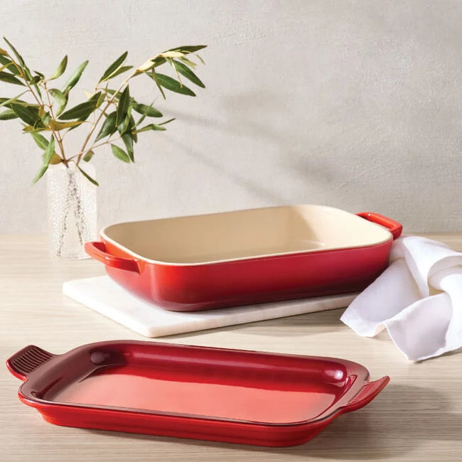 Le Creuset Online Rectangular Dish with Platter Lid - Rectangular Dish with Platter Lid - Image 2