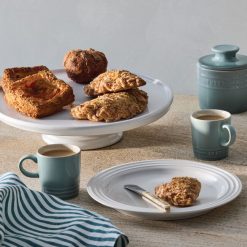 Le Creuset Online Footed Cake Stand - Footed Cake Stand