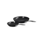 Le Creuset Online Essential Non-stick Ceramic 2-Piece Fry Pan Set - Essential Non-stick Ceramic 2-Piece Fry Pan Set - Image 4