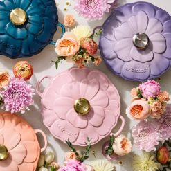 Le Creuset Online Signature Petal Braiser - Signature Petal Braiser