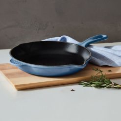Le Creuset Online Traditional Round Skillet - Traditional Round Skillet