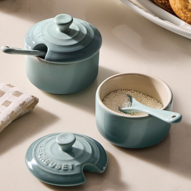 Le Creuset Online Condiment Pot with Spoon, Set of 2 - Condiment Pot with Spoon, Set of 2