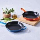 Le Creuset Online Signature Skillet - Signature Skillet - Image 11