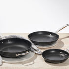 Le Creuset Online Toughened Non-stick PRO 3-Piece Fry Pan Set - Toughened Non-stick PRO 3-Piece Fry Pan Set - Image 3