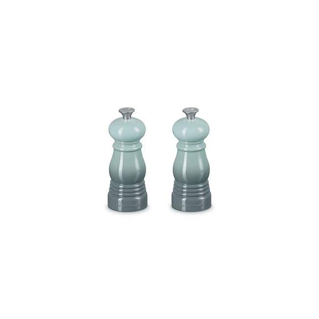Le Creuset Online Acrylic Classic Petite Salt and Pepper Mill Set - Acrylic Classic Petite Salt and Pepper Mill Set - Image 6