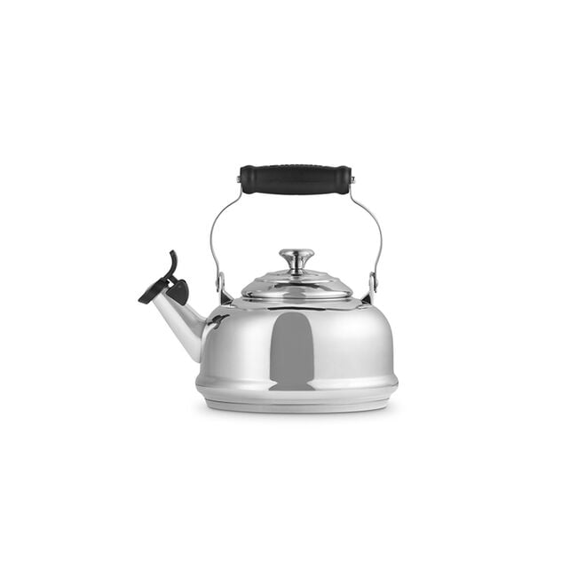 Le Creuset Online Stainless Steel Classic Whistling Kettle - Stainless Steel Classic Whistling Kettle - Image 3