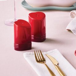 Le Creuset Online Heart Salt and Pepper Shakers - Heart Salt and Pepper Shakers