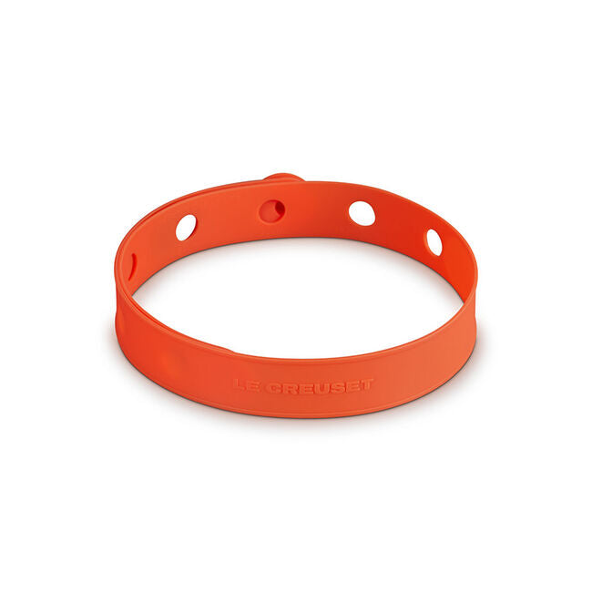 Le Creuset Online Silicone Travel Latch - Silicone Travel Latch - Image 7