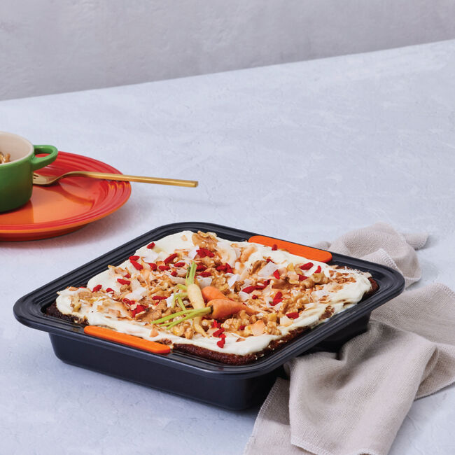 Le Creuset Online Non-stick Metal Bakeware Square Cake Pan - Non-stick Metal Bakeware Square Cake Pan