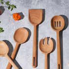Le Creuset Online Signature Wood Scraper Spoon - Signature Wood Scraper Spoon - Image 7