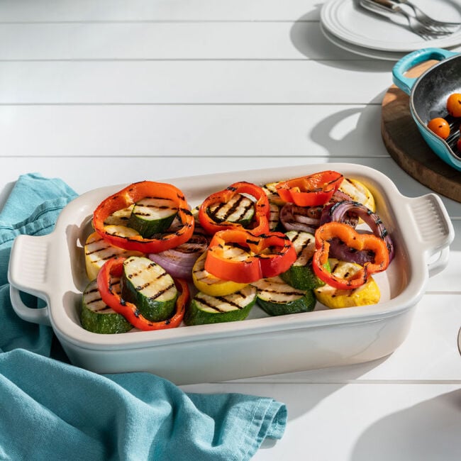 Le Creuset Online Rectangular Dish with Platter Lid - Rectangular Dish with Platter Lid - Image 18