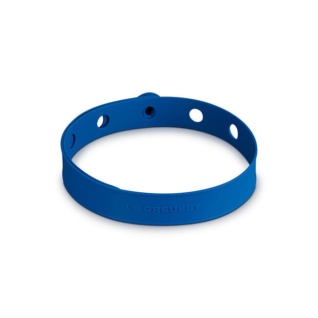 Le Creuset Online Silicone Travel Latch - Silicone Travel Latch - Image 5