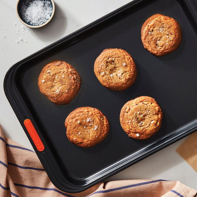 Le Creuset Online Non-stick Metal Bakeware Sheet Pan - Non-stick Metal Bakeware Sheet Pan - Image 16