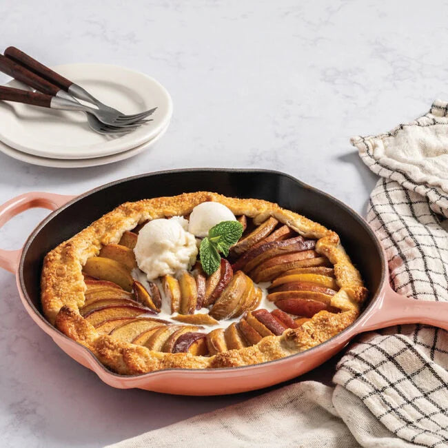 Le Creuset Online Signature Skillet - Signature Skillet - Image 2