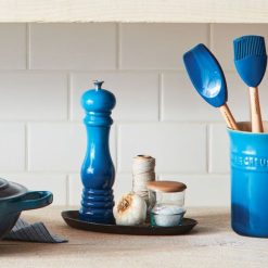 Le Creuset Online Acrylic Classic Salt Mill - Acrylic Classic Salt Mill