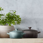Le Creuset Online Mini Round Cocotte - Mini Round Cocotte - Image 19