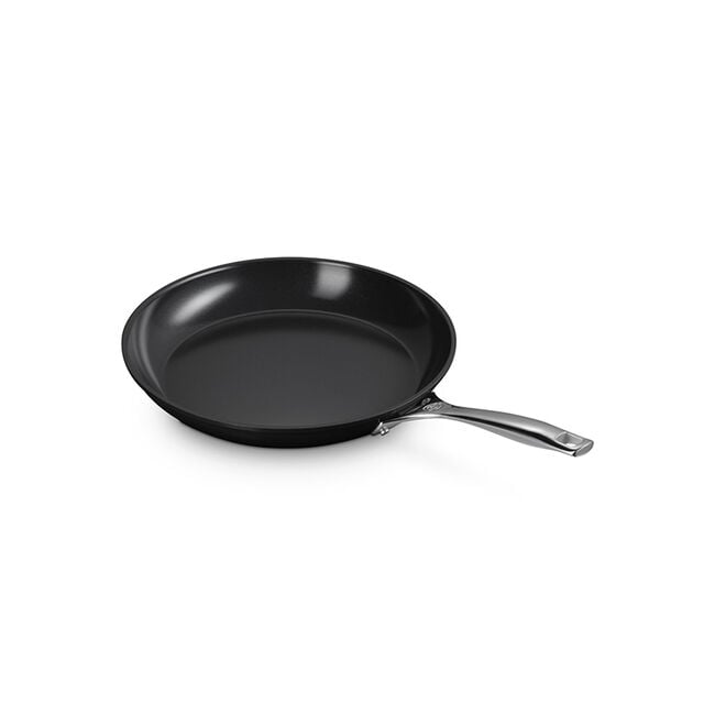 Le Creuset Online Essential Non-stick Ceramic Fry Pan - Essential Non-stick Ceramic Fry Pan - Image 5