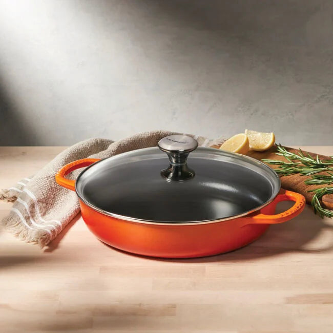 Le Creuset Online Signature Everyday Pan - Signature Everyday Pan - Image 5