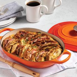 Le Creuset Online Signature Oval Casserole - Signature Oval Casserole