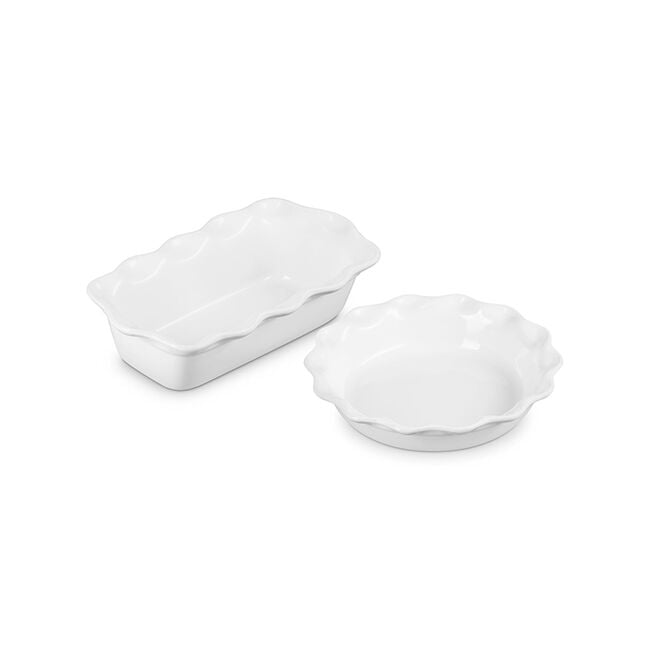 Le Creuset Online Heritage Pie Dish and Fluted Loaf Pan Set - Heritage Pie Dish and Fluted Loaf Pan Set - Image 3