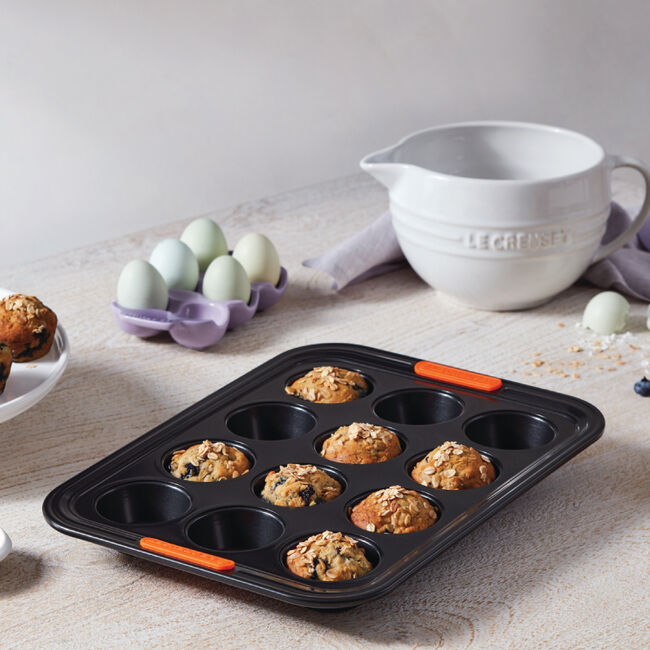 Le Creuset Online Non-stick Metal Bakeware 12-Cup Muffin Pan - Non-stick Metal Bakeware 12-Cup Muffin Pan