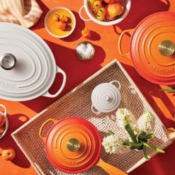 Alternative view of Le Creuset Online Signature Round Saucepan with Crucible Knob - Signature Round Saucepan with Crucible Knob