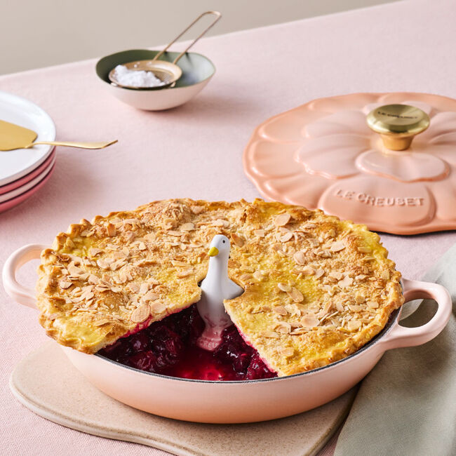 Le Creuset Online Duck Pie Vent - Duck Pie Vent - Image 2