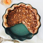 Le Creuset Online Heritage Fluted Pie Dish - Heritage Fluted Pie Dish - Image 23